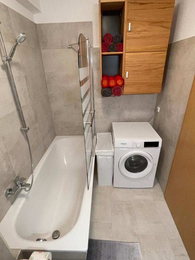 Ruhige Ferienwohnung Rostock Exterior foto