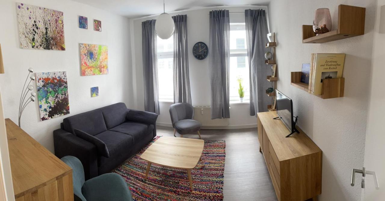 Ruhige Ferienwohnung Rostock Exterior foto